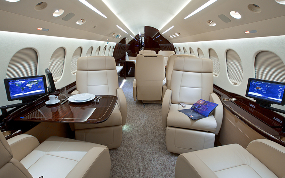 2016 DASSAULT FALCON 8X S/N 406 - Leader Luxury