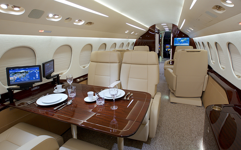 2016 DASSAULT FALCON 8X S/N 406 - Leader Luxury