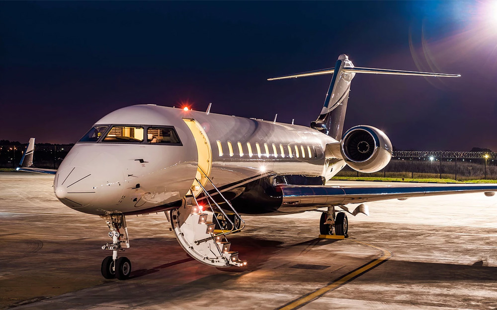 BOMBARDIER GLOBAL EXPRESS S/N 9023 | Leader Luxury