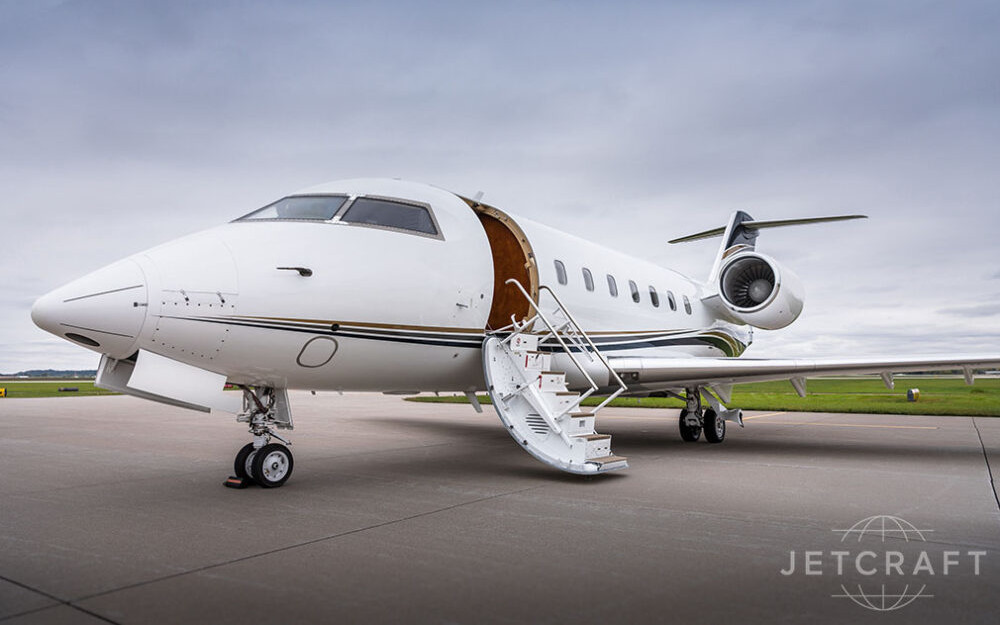 1999 BOMBARDIER CHALLENGER 604 S/N 5384 - Leader Luxury